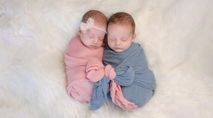 Being a MoM: A Mother of Multiples MoM - mother of multiples