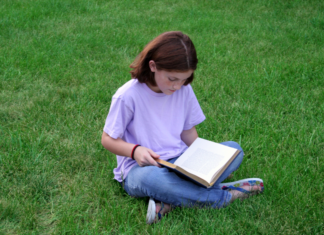 Book Review: Last-But-Not-Least Lola, Going Green Going green book.