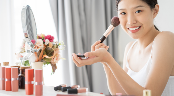 holiday makeup