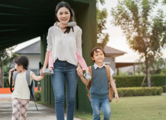 Snapshot: What You Don’t Know About That Mom A mom walking home from school with her three kids.