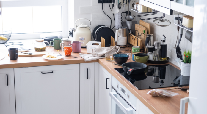 A messy kitchen.