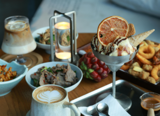 Where to Brunch in Fairfield County Brunch table.