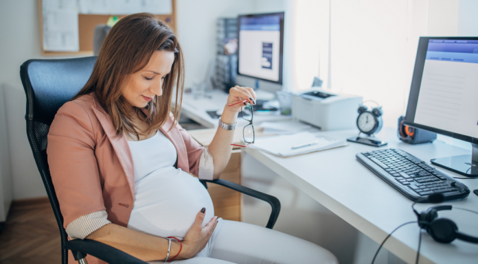 pregnant working mom