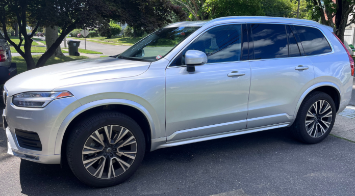 A Volvo XC90.