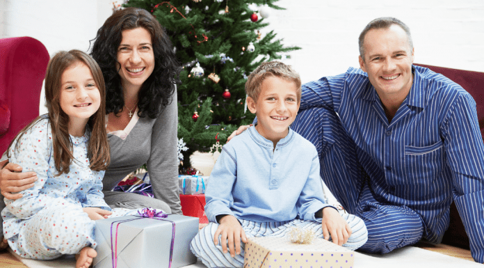 https://fairfieldcountymom.com/favorite-holiday-traditions/