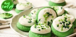 St. Patrick's Day cookies.