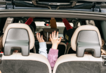 Kids sitting in a Volvo XC90