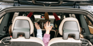 Kids sitting in a Volvo XC90