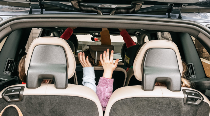 Kids sitting in a Volvo XC90