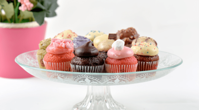 Gluten-free cupcakes.
