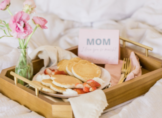 Breakfast try for Mother's Day.