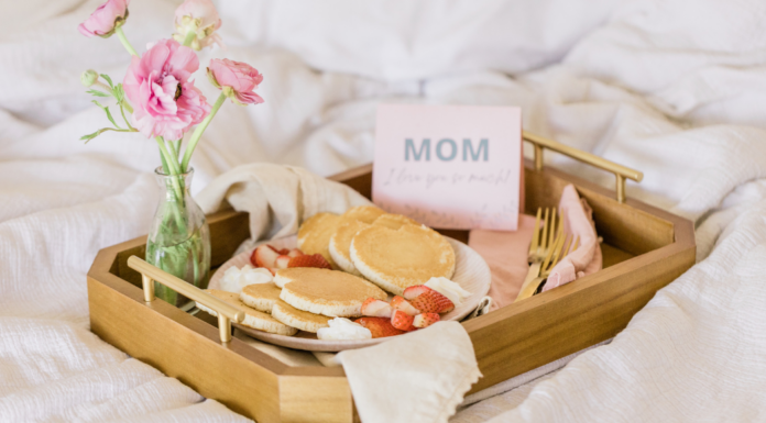 Breakfast try for Mother's Day.